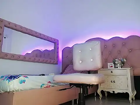 Вебкам-шоу Emily_Jedet