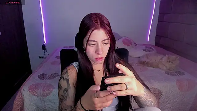 maazikeenx: онлайн-секс-чат