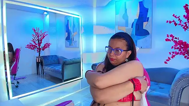 Amber__rouge live XXX chat