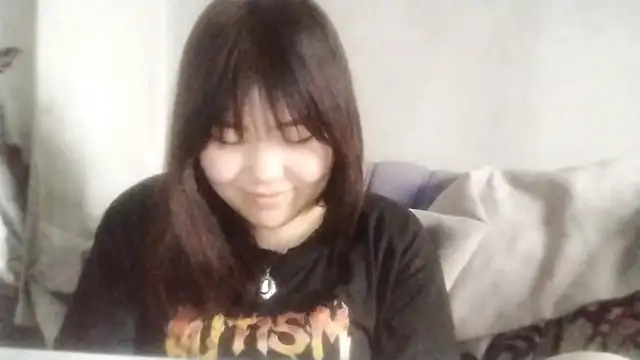 Živý XXX chat MollyAsian