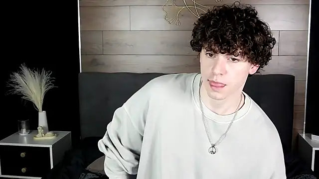 TylerGibson 网络视讯表演