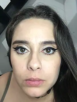 PutaYasmim live XXX chat