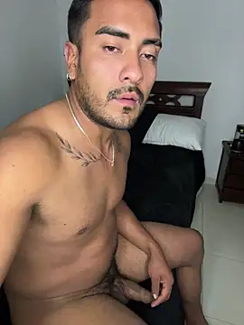 Alejo_e Webcam Show