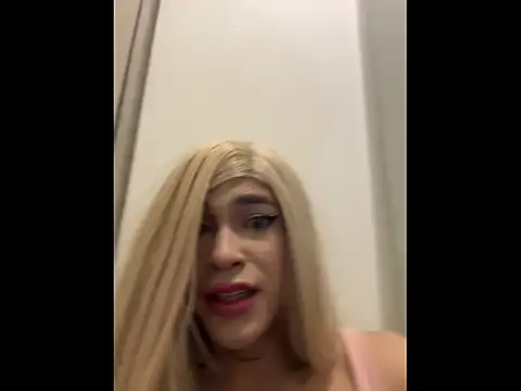 Онлайн чат XXX stormytt_