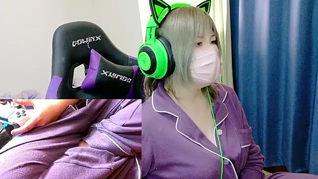 hazuki_8008's Live XXX Chat