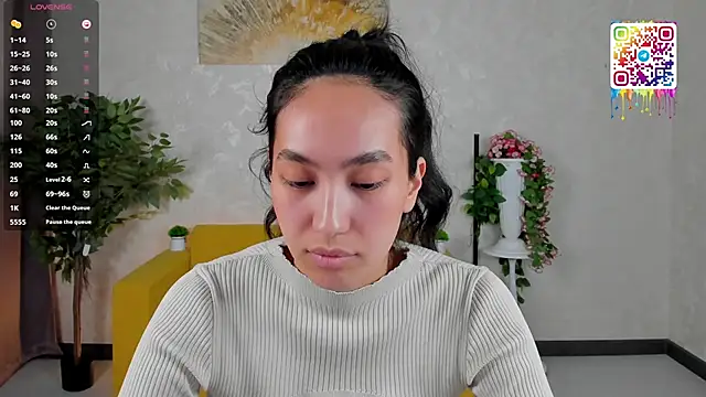 Онлайн чат XXX FlirtyAura