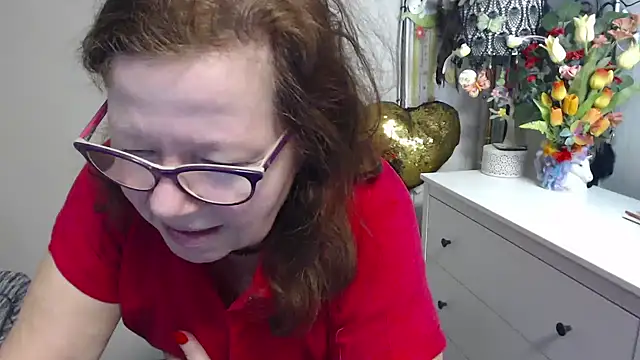 Chat XXX en directo de Adelewildx