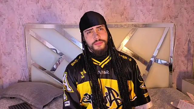 Chat +18 de Benny_and_Mark ao vivo