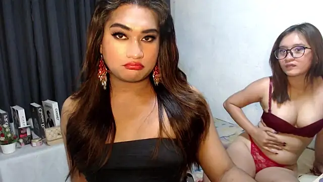 LastyLuna Pertunjukan Webcam