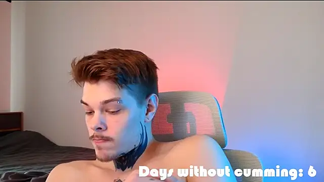 DENIS_HEREのライブXXXチャット