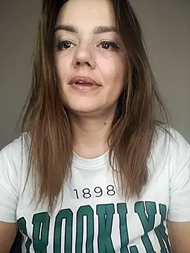 KrissSexi Webcam show