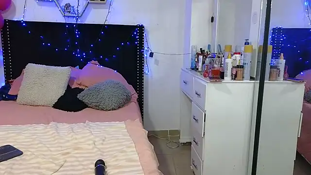 charlotte_077 Obrolan Langsung XXX