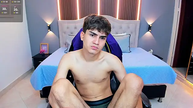 Tommy18__ Live XXX-Chat