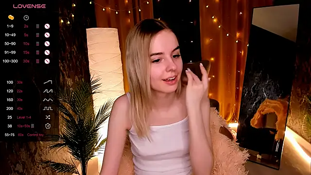Živý XXX chat LillianShine