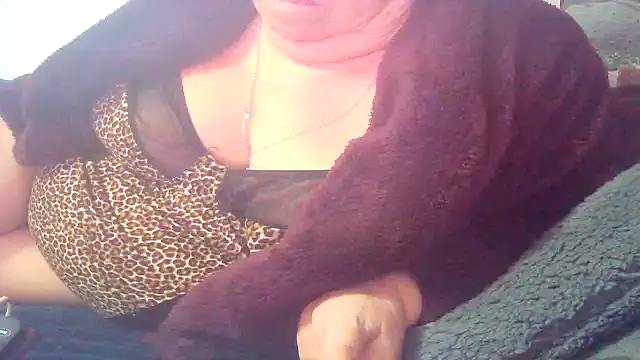 Playful_MILF_Demi: вебкам-шоу