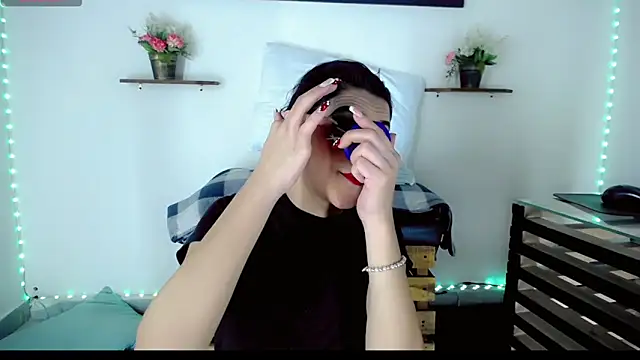 NathalialLooes – Naživo XXX chat