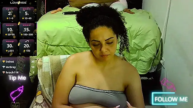 แชท XXX สดของ _naughty_milf