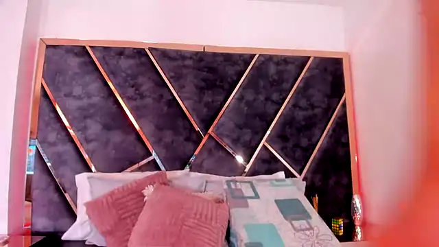 Chloe_Connor Obrolan Langsung XXX