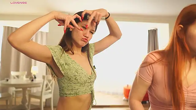 LoraineKlinger Obrolan Langsung XXX