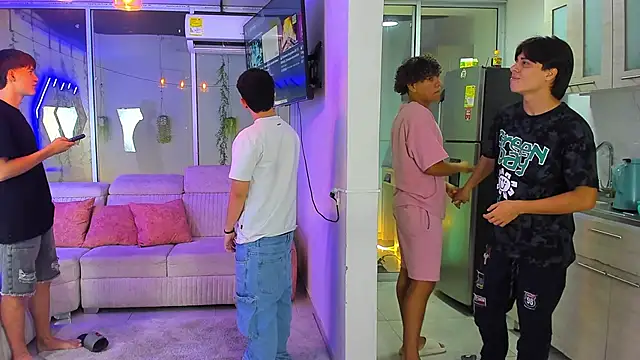 Houseofwarrios webcam show