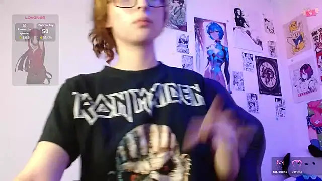 CelesteAyase élő XXX-chatje