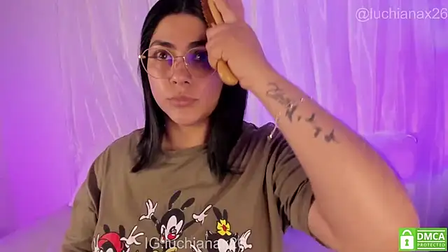 دردشة lucy26_ الجنسية المباشرة