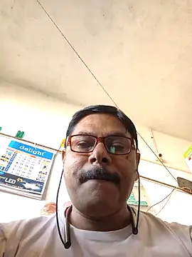 XXX chat uživo modela Srmotrs