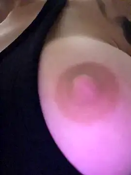 Онлайн чат XXX kylie_blck