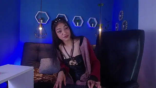 Aurora_ath Chat XXX live