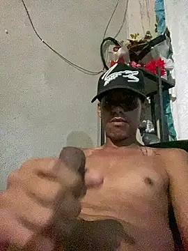 Aleexxx_2005 Webcam Show