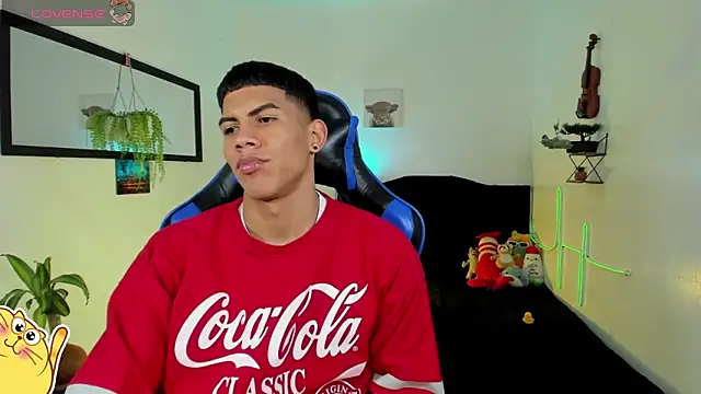 Damian_latinxxx: απευθείας συνομιλία ΧΧΧ