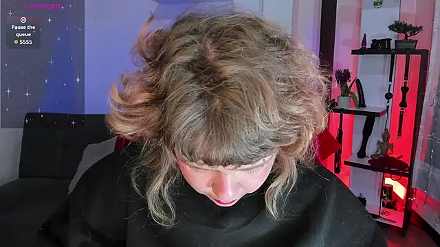 Sabrina_scarlett Adlı Modelin Web Kamerası Şovu