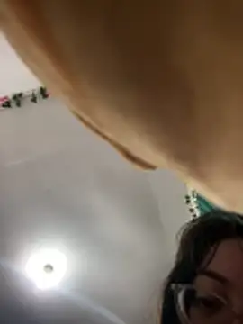 indiegirl666 라이브 XXX 채팅