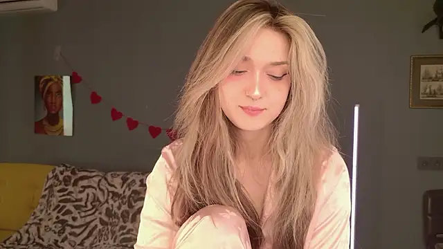 BellaSink's Live XXX Chat