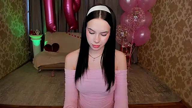 Chatroom XXX en direct de FloraCherry