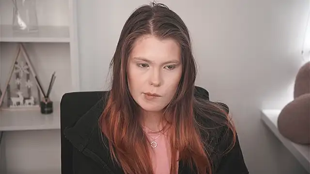 XXX chat uživo modela MarnieWootan