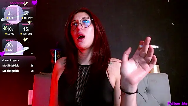 Red-moon1 Adlı Modelin Canlı XXX Sohbeti