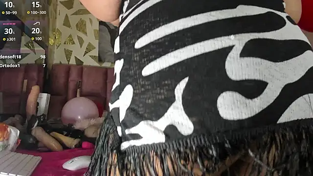 Kazsandraa – Naživo XXX chat