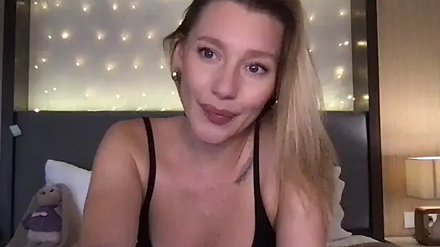 XXX chat uživo modela Stella_muse