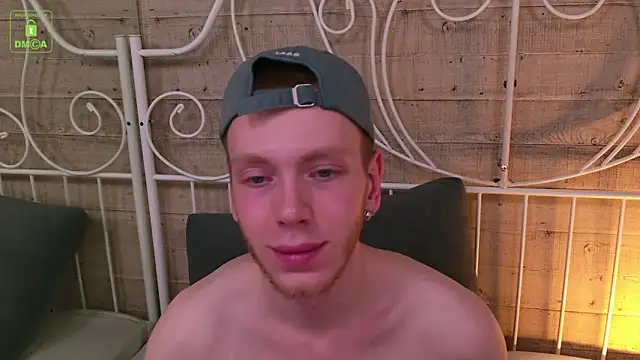 ZidNevil Show in webcam