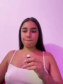 I_Samanthaa Adlı Modelin Canlı XXX Sohbeti