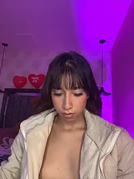 Chat XXX ao vivo de alahia_pink