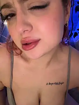 KellyMoors Live XXX-chat