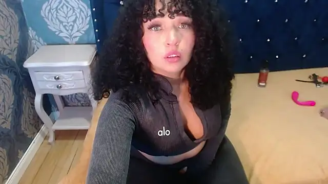 Sofiacowperx live XXX chat