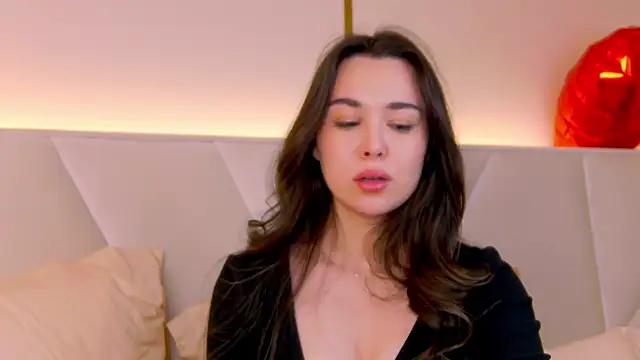 MiaMarlowのライブXXXチャット