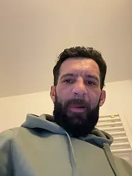 Chat +18 de Michel_huge ao vivo