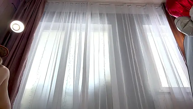 GlaydsLeveto 现场XXX聊天