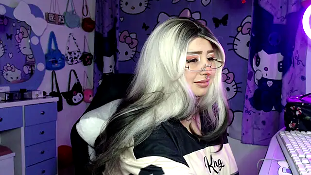 lussyevans24: онлайн-секс-чат