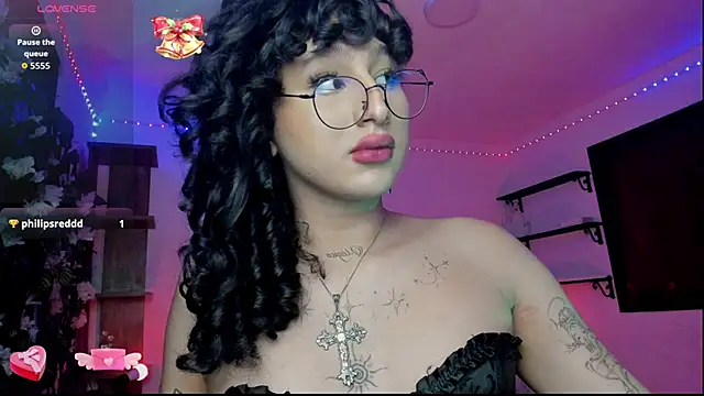 Chat XXX Live Heka_Prudence