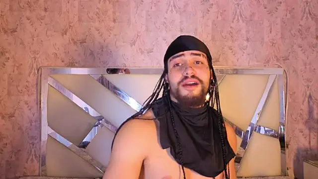 Benny_and_Mark Chat XXX in diretta